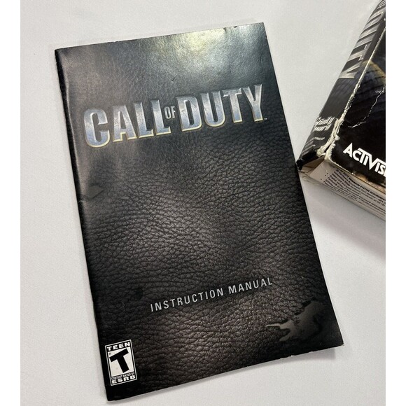 Call of Duty PC 2003 Small Box Edition 2 Discs, Manual, Case & Box PC GAME - Picture 4 of 14